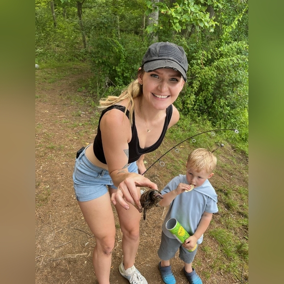 Meet your Posher, Dusty - Picture 3 of 7